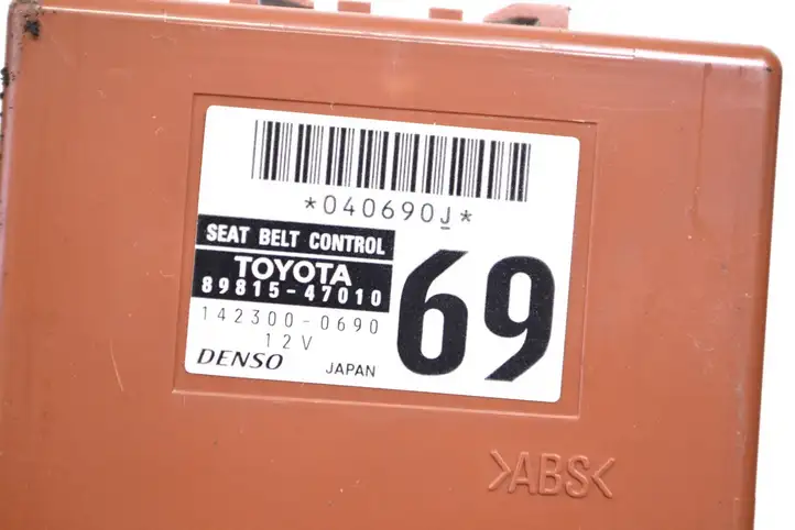 Toyota Prius (XW30) (2009 - 2015) 8981547010 Блок управления двигателем (ECU) — фото 5