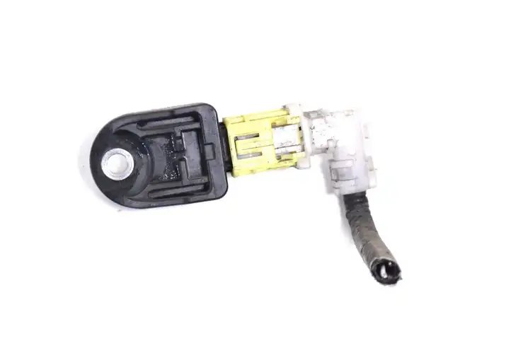 Toyota Prius (XW30) (2009 - 2015) 8917375010 Датчик удара SRS — фото 1