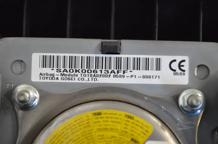 Toyota Prius (XW30) (2009 - 2015) 0589P1000171 Подушка безопасности руля — фото 6