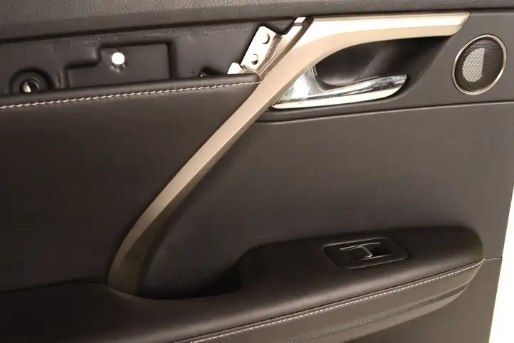 Lexus RX 450H (2015 - 2019) 6777648060 Обшивка задней двери — фото 4