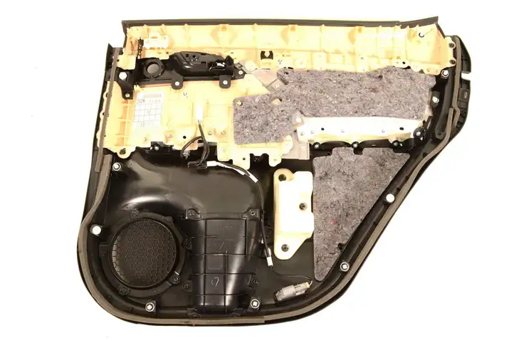 Lexus RX 450H (2015 - 2019) 6777648060 Обшивка задней двери — фото 5