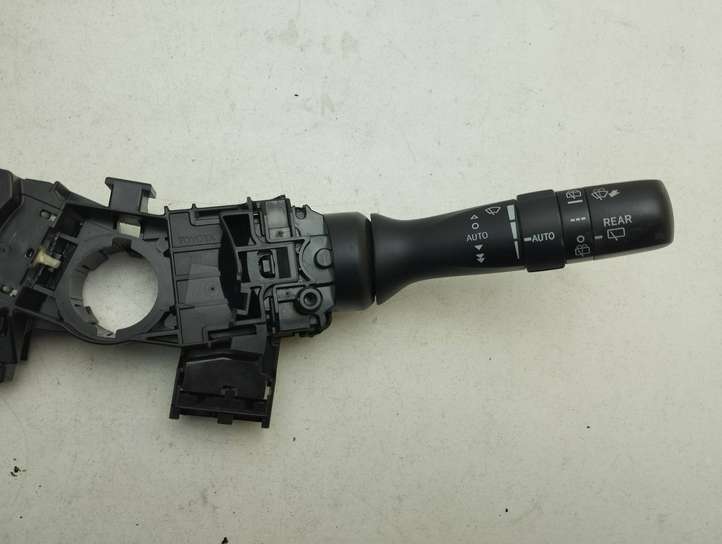 Toyota Prius (XW30) (2009 - 2015)  17F655 Комплект ручек