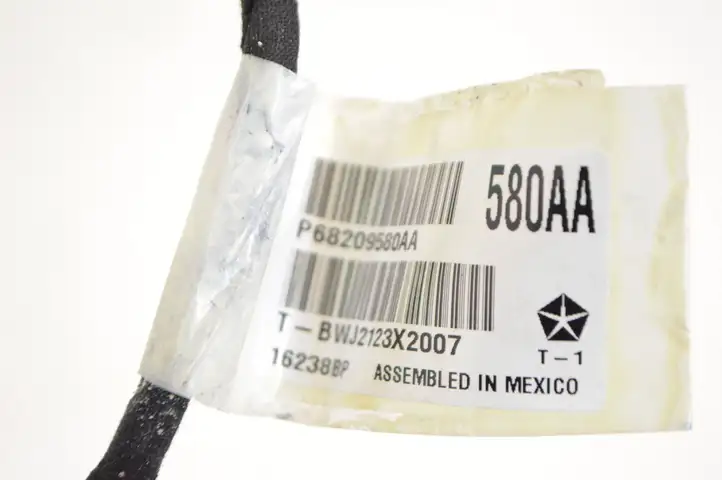 Jeep Grand Cherokee (2010 - 2021) P68209580AA Салонное зеркало заднего вида — фото 8