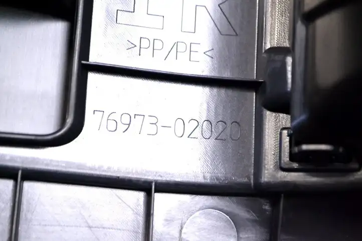Toyota Corolla E210 E21 (2018 - ) 7697302020 Задняя боковая обшивка салона — фото 6