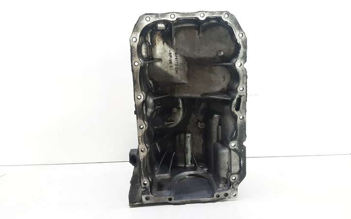 BMW 3 E90 E91 (2005 - 2012)  7797969 Картер