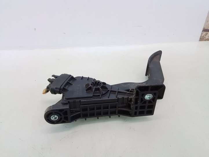Mazda 5 (2005 - 2010)  CC3041600 Педаль акселератора