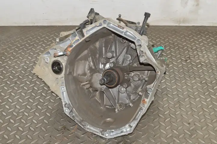 Nissan Qashqai (2013 - 2017) TL4126 Механическая коробка передач, 6 передач — фото 1