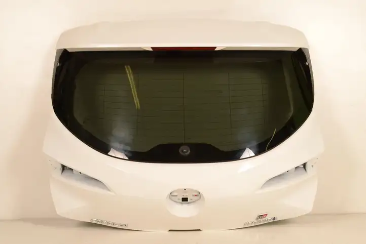 Toyota Corolla E210 E21 (2018 - ) Крышка багажника — фото 1