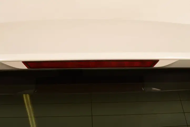 Toyota Corolla E210 E21 (2018 - ) Крышка багажника — фото 8