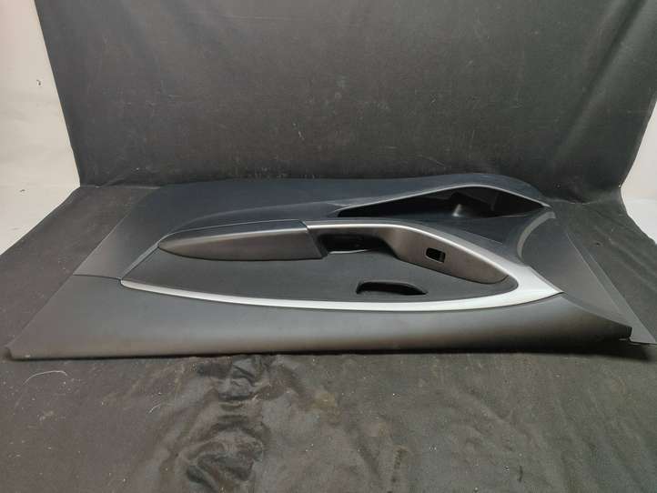 Hyundai i30 (2012 - 2015)  82360A6700 Обшивка передней двери