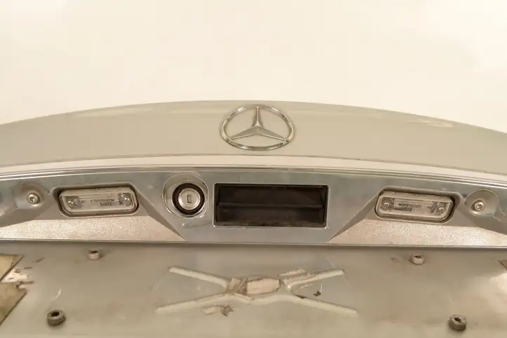 Mercedes-Benz CLS C219 (2003 - 2011) Крышка багажника — фото 11