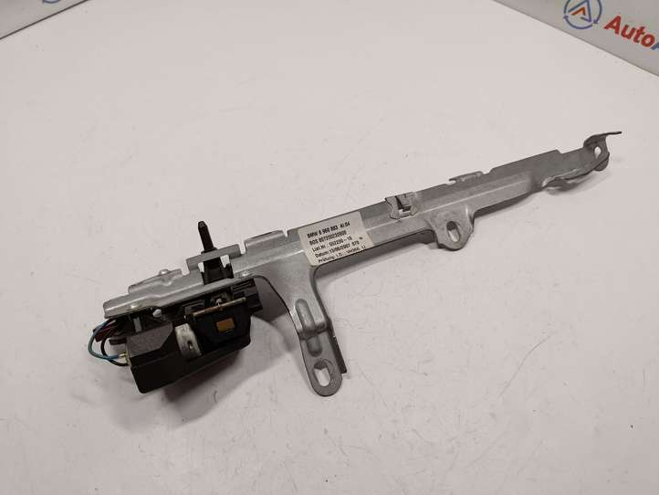 BMW 5 E60 E61 (2004 - 2010)  6960883 Другая деталь отделки багажника
