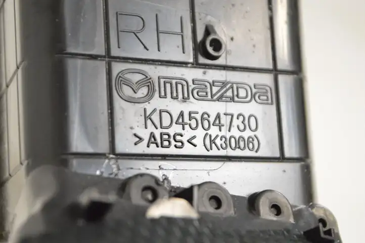Mazda 6 (2012 - 2015) KD4564730 Воздушная решетка панели — фото 5