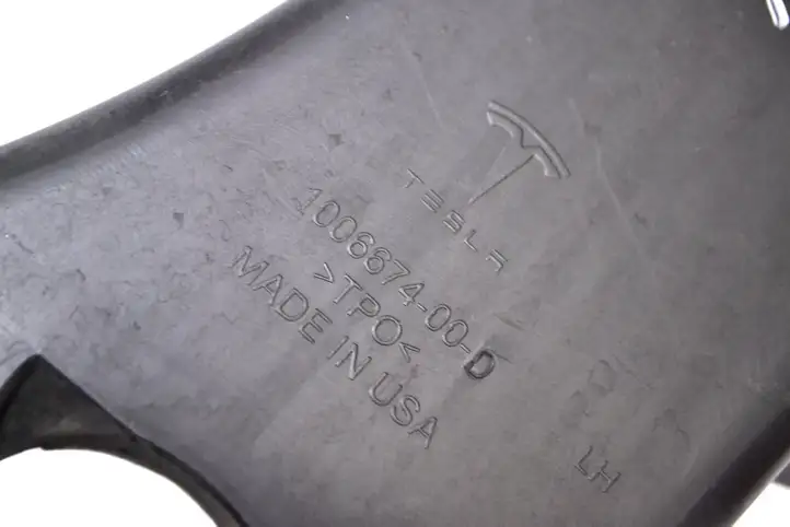 Tesla Model S (2012 - 2016) 100667400D Прочая отделка багажника — фото 6