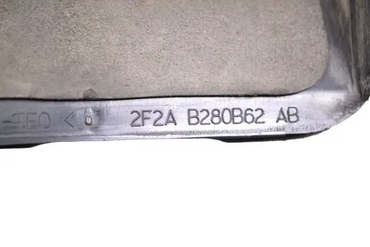 Tesla Model S (2012 - 2016) 2F2AB280B62AB Вентиляционная решетка кузова — фото 5