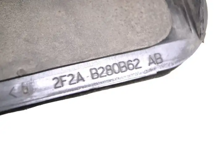 Tesla Model S (2012 - 2016) 2F2AB280B62AB Вентиляционная решетка кузова — фото 6