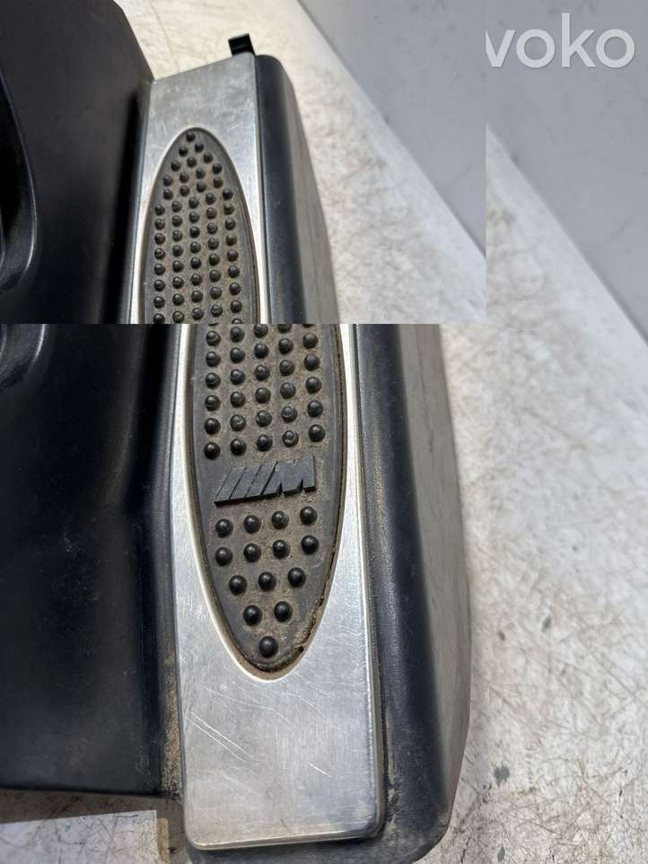 BMW 3 E46 (1998 - 2005)  7902315 Опора ноги