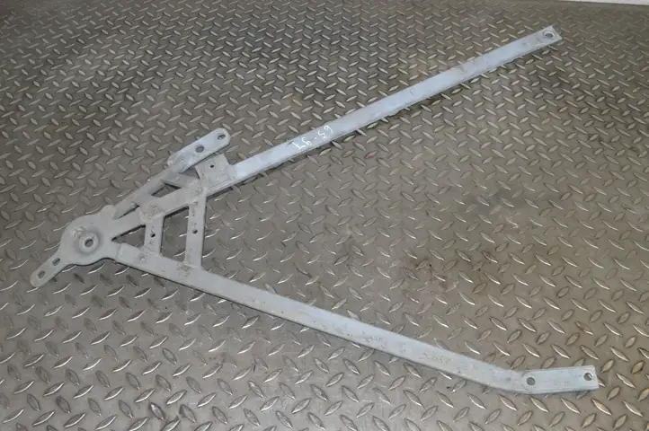 BMW 4 F32 F33 (2013 - 2017) 67228465805 Другая часть кузова — фото 2