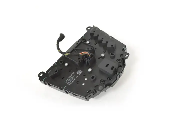 Ford Fiesta (2013 - 2017) C1BT18K811PA Включатель регулировки звука — фото 3