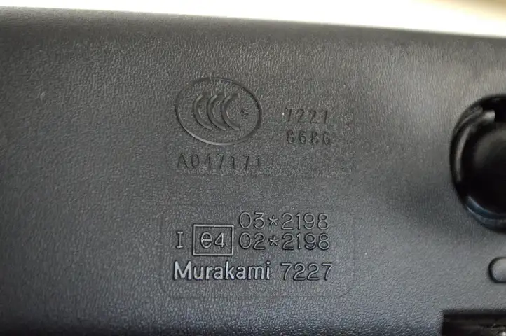 Toyota Land Cruiser (J150) (2009 - ) E4042198 Салонное зеркало заднего вида — фото 5