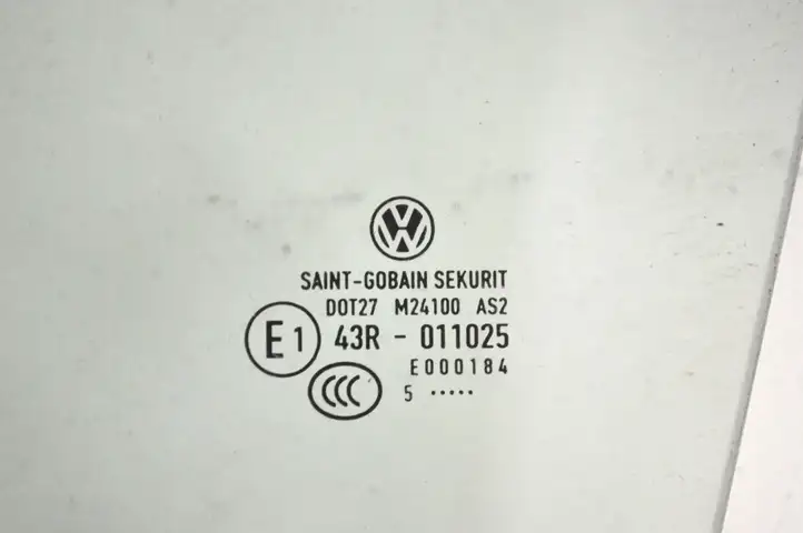 Volkswagen Golf VII (2013 - 2019) 510845201A Стекло передней двери — фото 5
