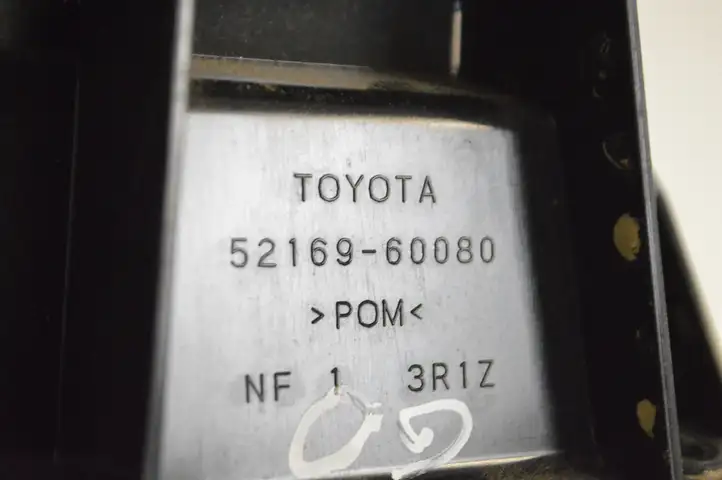 Toyota Land Cruiser (J150) (2009 - ) 5216960080 Кронштейн заднего бампера — фото 5