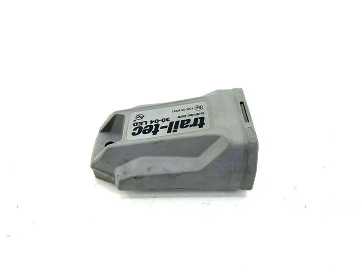 Mercedes-Benz C W203 (2000 - 2007)  10R058041 Реле крюка для прицепа