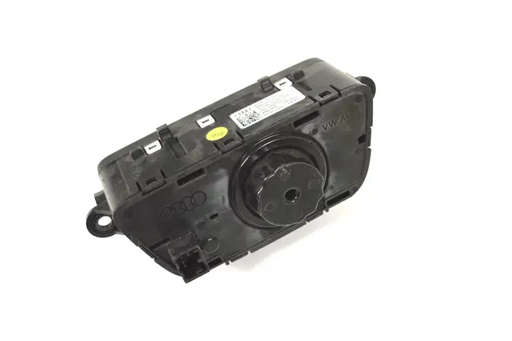 Audi A4 S4 B9 (2015 - 2019) 4M0941531AK Включатель фонарей — фото 3