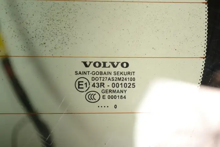 Volvo XC60 (2008 - 2013) Крышка багажника — фото 6