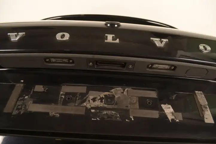 Volvo XC60 (2008 - 2013) Крышка багажника — фото 9