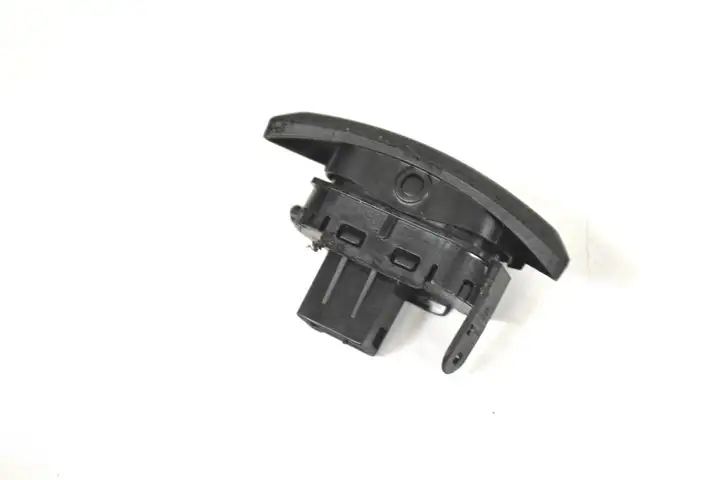 Mini One Cooper F56 F55 (2012 - 2022) 9362780 Кнопка фаркопа в багажнике — фото 2
