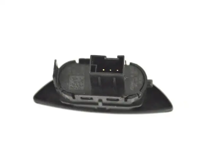 Mini One Cooper F56 F55 (2012 - 2022) 9362780 Кнопка фаркопа в багажнике — фото 4