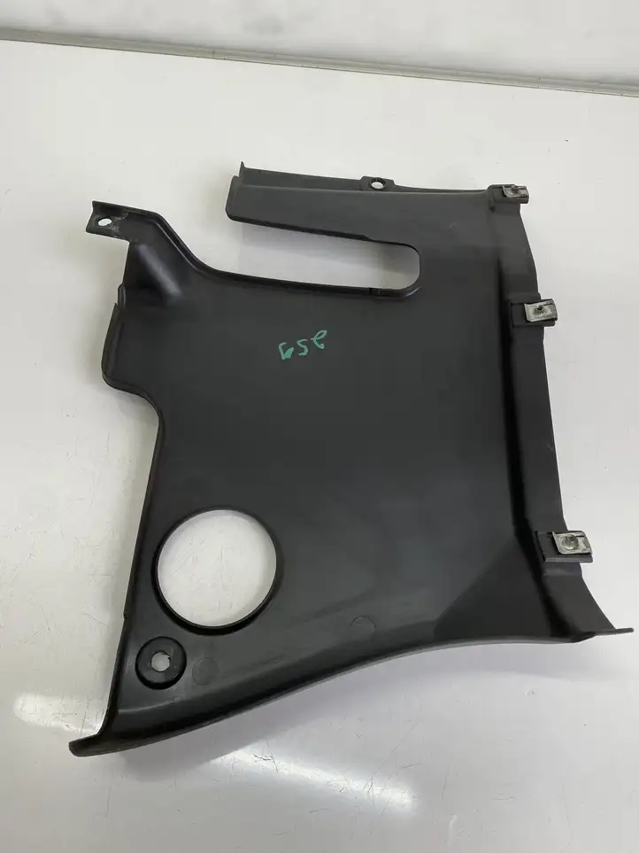 Maserati GranTurismo (2007 - 2019) 080299000 Прочие детали моторного отсека — фото 6