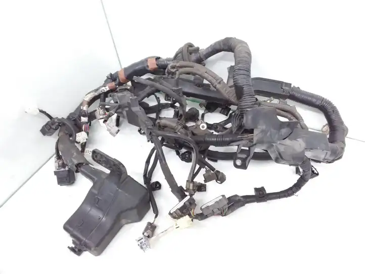 Toyota Avensis T250 (2006 - 2009) 8212105A10 Проводка двигателя — фото 1