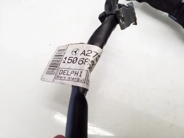 Mercedes-Benz C W204 (2007 - 2014)  A2711506833 Проводка двигателя