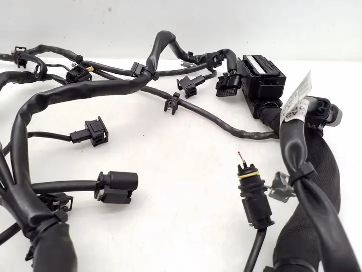 Mercedes-Benz C W204 (2007 - 2014)  A2711506833 Проводка двигателя