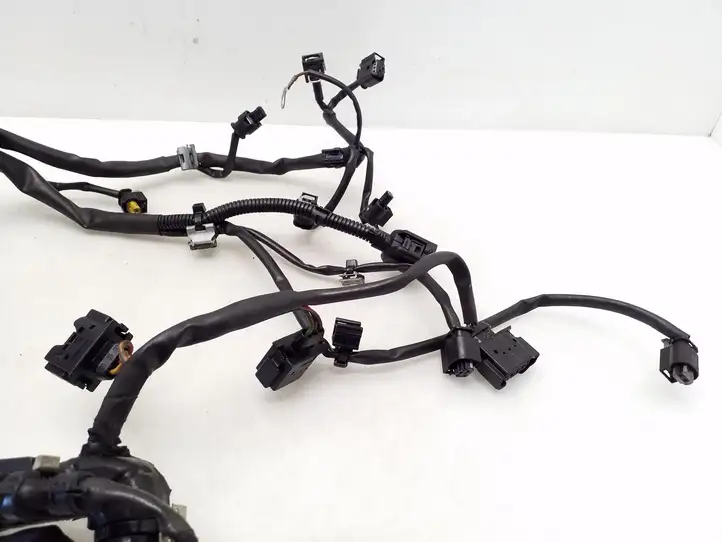 Mercedes-Benz C W204 (2007 - 2014)  A2711506833 Проводка двигателя