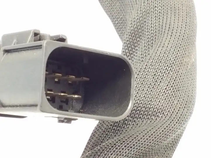 Mercedes-Benz C W204 (2007 - 2014)  A2711506833 Проводка двигателя