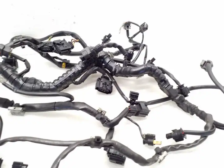 Mercedes-Benz C W204 (2007 - 2014)  A2711506833 Проводка двигателя