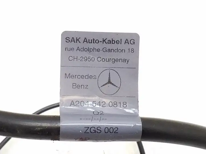 Mercedes-Benz C W204 (2007 - 2014) A2045420818 Минусовой провод аккумулятора — фото 2