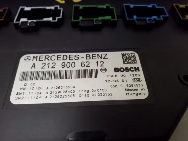 Mercedes-Benz E W212 (2009 - 2016) A2129006212 Блок предохранителей — фото 8