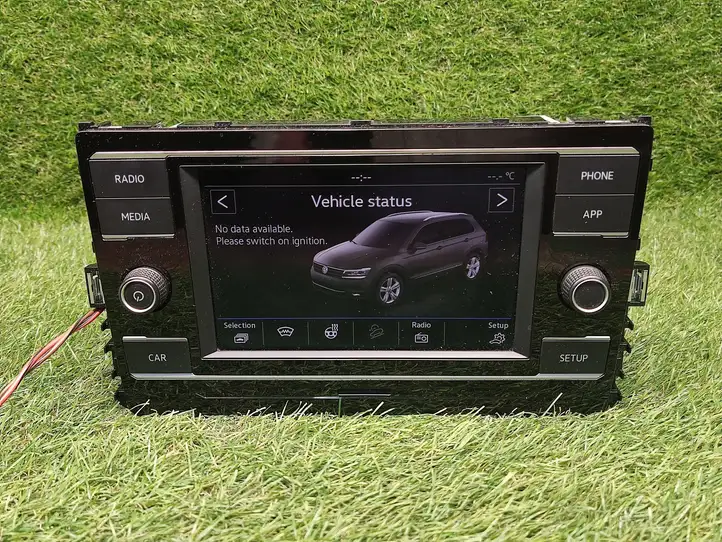 Volkswagen Tiguan (2016 - 2020) 5G6035868 Магнитола / мультимедийная система — фото 1
