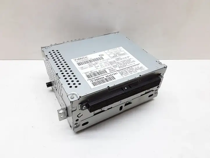 Volvo V70 (2007 - 2013)  P31260540 Радио/ проигрыватель CD/DVD / навигация