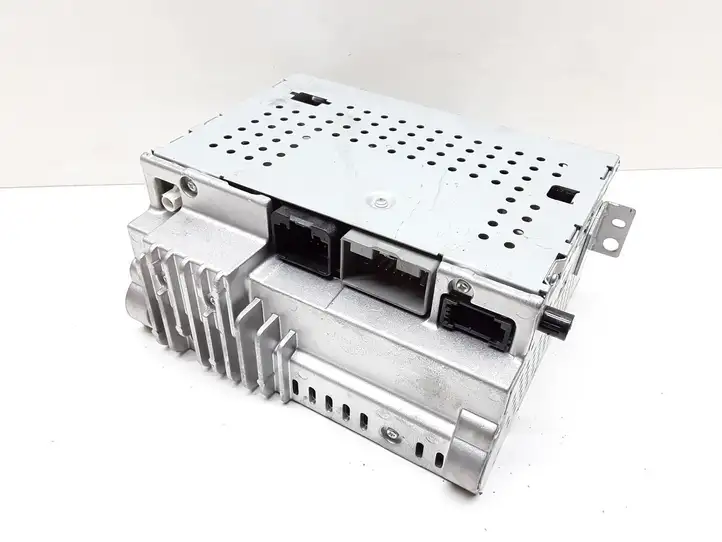 Volvo V70 (2007 - 2013)  P31260540 Радио/ проигрыватель CD/DVD / навигация