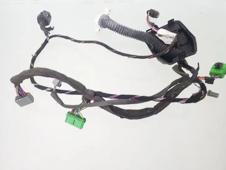 Volvo V70 (2000 - 2004)  8676027 Проводка передних дверей