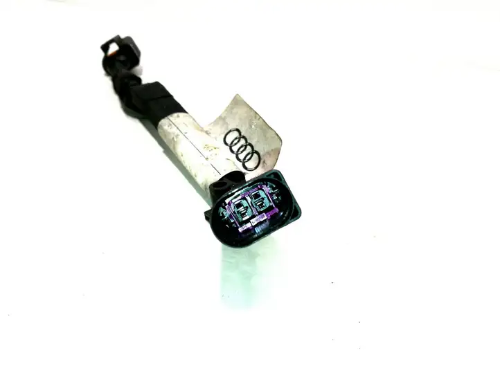 Audi Q7 (2005 - 2009)  4L0971014B Другой проводник