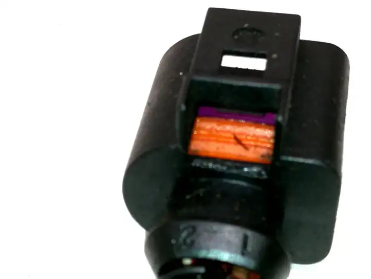 Audi Q7 (2005 - 2009)  4L0971014B Другой проводник