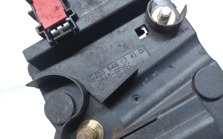 Mercedes-Benz S W220 (1998 - 2006) 2205460341 Блок предохранителей — фото 3