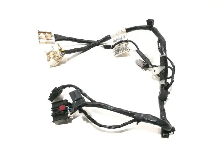 Nissan Navara D40 (2004 - 2015) 24016EB31B Прочая электропроводка — фото 1