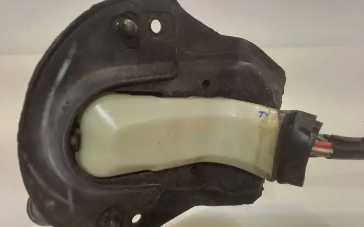 Dodge Caliber (2006 - 2012)  71844230 Проводка передних дверей